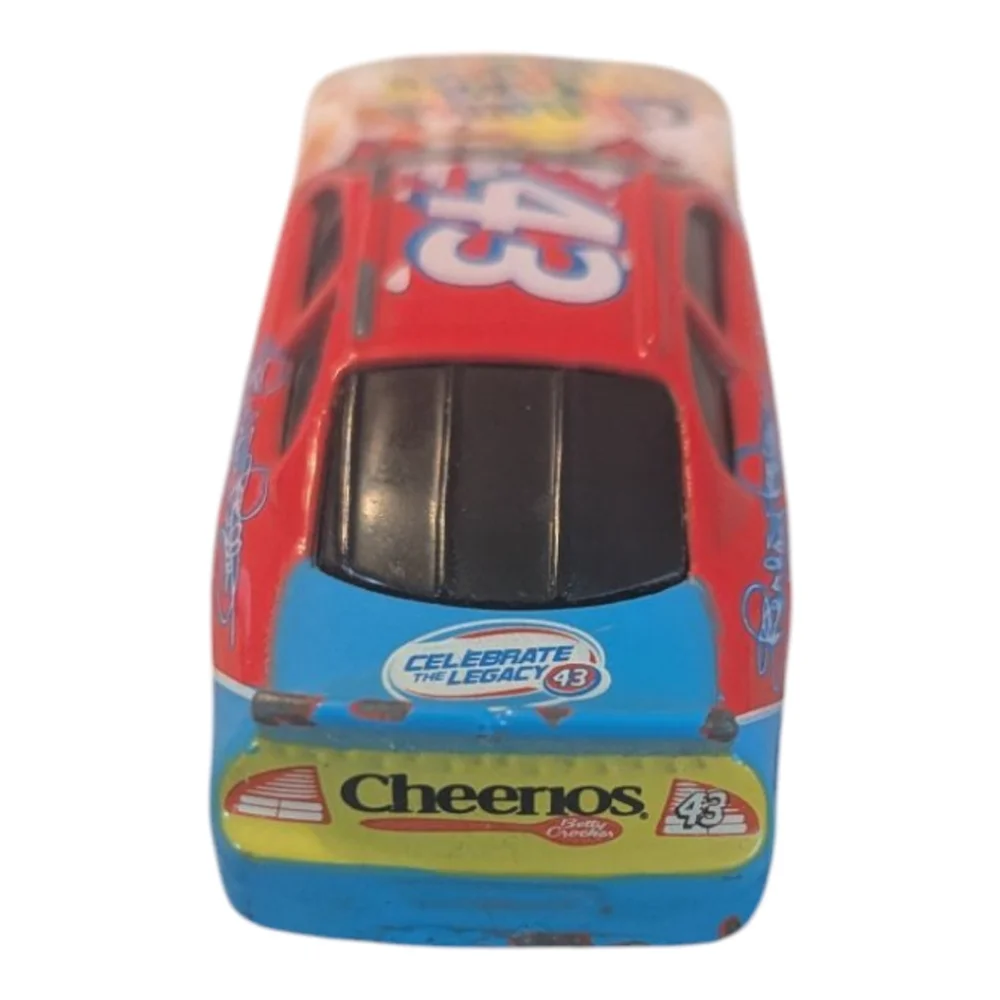 08 GM Cinnamon Toast Crunch NASCAR 43 Richard Petty Diecast Racing Car 3